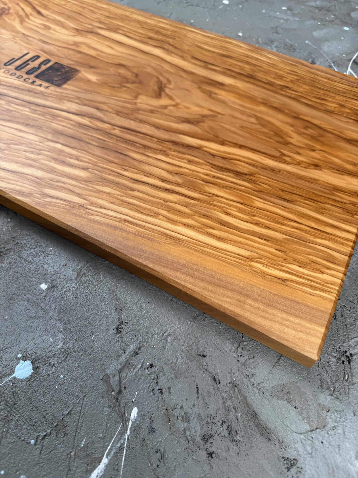 Olivewood charcuterie board